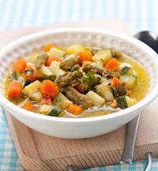 Frühlings-Minestrone