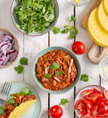 Szarpana „bananina” w sosie BBQ