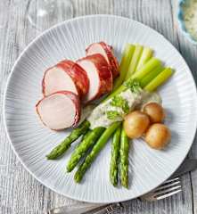 Schweinefilet mit Spargel und Prosecco-Sauce