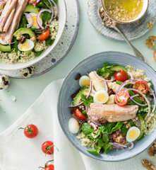 Ensalada de quinoa con espárragos blancos y ventresca de atún