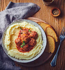 Polpettine di carne con purè di patate (Bimby Friend)