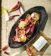 Herbstsalat mit Rote-Rüben-Dressing