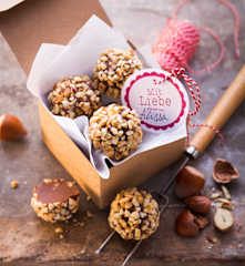 Haselnuss-Karamell-Pralinen