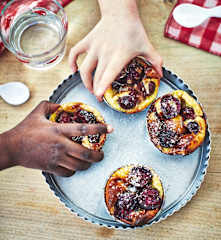 Petits clafoutis aux cerises