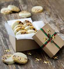 Red and green Christmas shortbread
