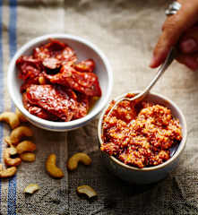 Pesto tomates séchées, noix de cajou et parmesan
