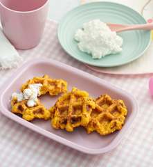 Gemüsewaffeln mit Frischkäse