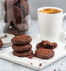 Owsiane ciasteczka czekoladowo-orzechowe