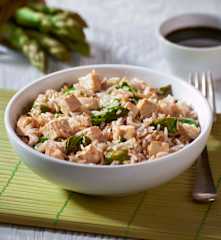 Riso basmati con tofu e asparagi verdi