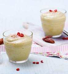 Kokosowy chłodnik z awokado i miętą