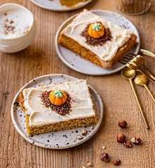 Kürbis-Gewürzblechkuchen