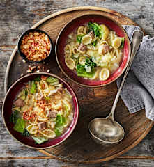 Rindfleisch-Wirsing-Eintopf mit Tomatenbröselei