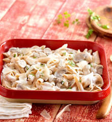 Makaron z kurczakiem i pieczarkami