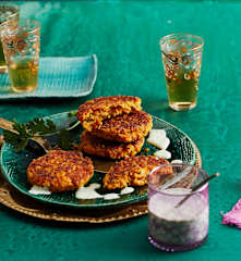 Möhren-Mais-Fritters