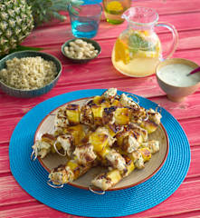 Brochetas de pollo al estilo de la India