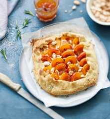Tarte aux abricots et aux amandes