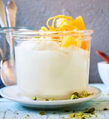 Weißes Topfen-Mousse