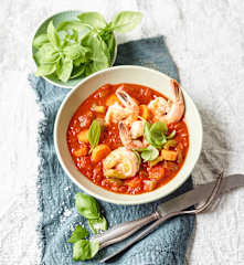 Ingwer-Tomaten-Eintopf mit Garnelen
