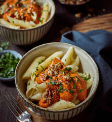 Penne mit Paprika-Walnuss-Sauce