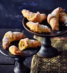 Rugelach mit Pistazienhalva