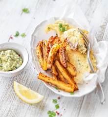 Fish and chips, sauce tartare