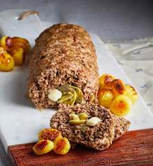 Polpettone di carne con ripieno di carciofi