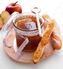 Confiture aux épluchures de pomme