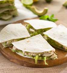 Quesadillas de pavo y aguacate