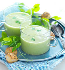 Velouté aux cosses de petits pois
