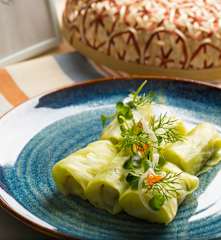 Bắp cải cuộn thịt hấp