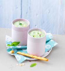 Soupe froide au concombre