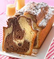 Marmorierter Eierlikörkuchen