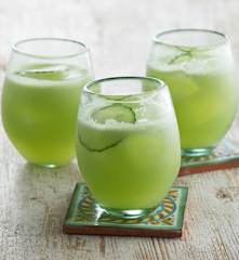 Gin and cucumber cooler