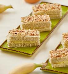 Tortine alle banane con salsa al limone