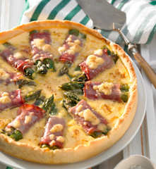 Quiche ze szparagami