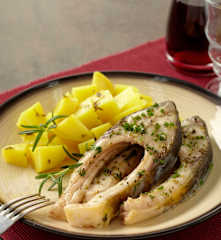 Kapr ve vinné páře