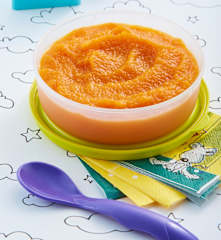 Papilla de manzana y zanahoria