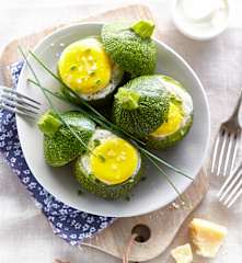 Œuf en cocotte de courgette ronde