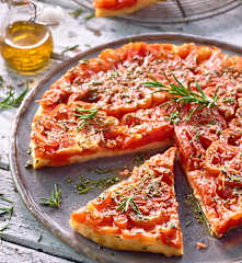 Tarte Tatin mit Tomaten