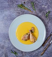 Pollo alla birra a Cottura Lenta con purè di zucca e patate