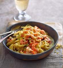 Pasta with Prawn and Pepper Sauce
