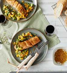 Gegrillter Lachs mit Currysalz