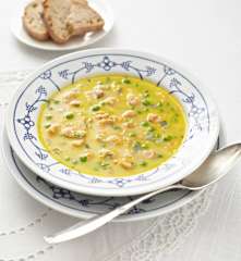 Krabbensuppe mit Sekt (Hamburg)