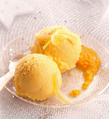 Crème glacée à la mandarine et sa compotée