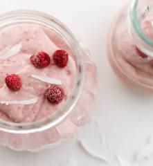 Smoothie de framboesa e coco