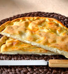 Focaccia à la crescenza