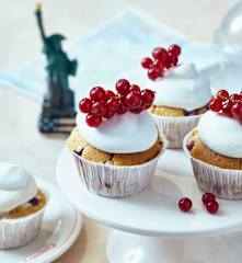 Johannisbeer-Cupcakes