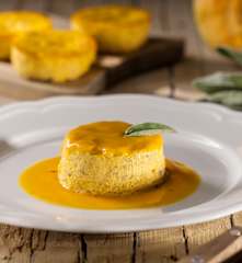 Soufflé alla salsiccia e zucca
