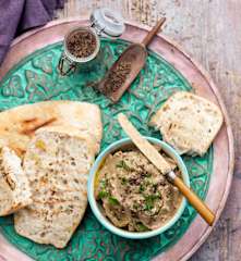 Pasta baba ganoush z kminem rzymskim