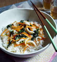 Pak Choi mit Shimejipilzen (青菜炒鸿喜菇)